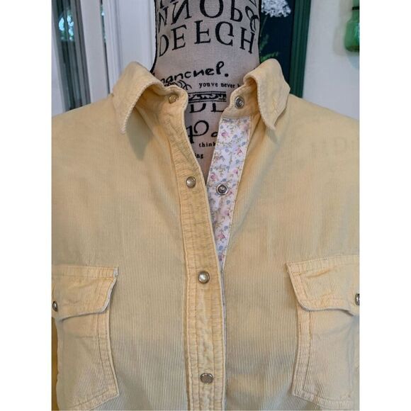 Natural Reflections 100% Cotton Yellow Corduroy Pearl button shirt - Picture 4 of 7